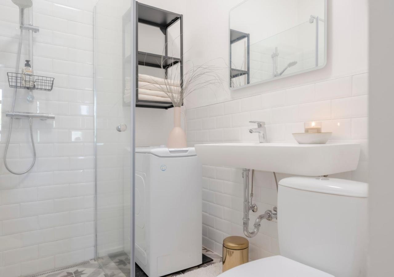 City Lounge Appartement Am Hauptbahnhof Sankt Poelten Ngoại thất bức ảnh
