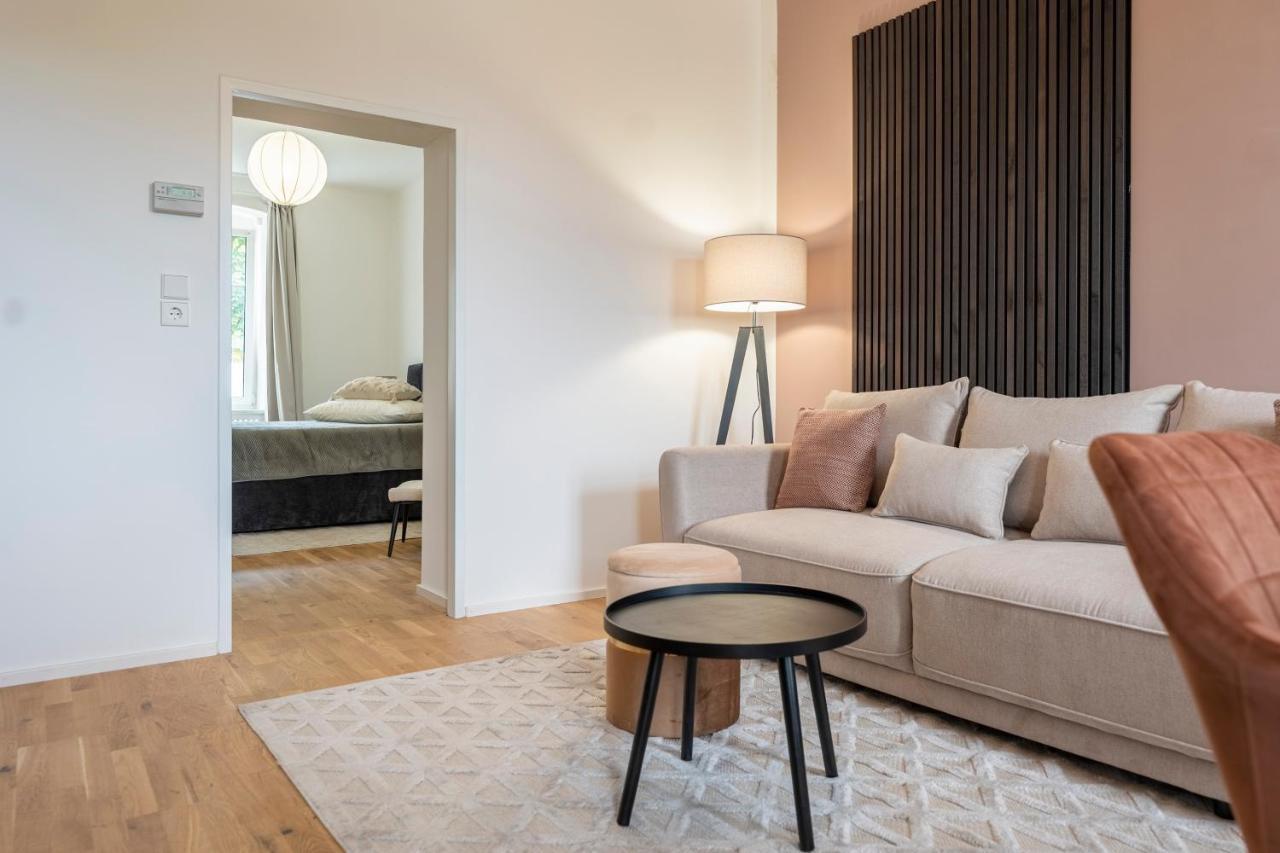 City Lounge Appartement Am Hauptbahnhof Sankt Poelten Ngoại thất bức ảnh
