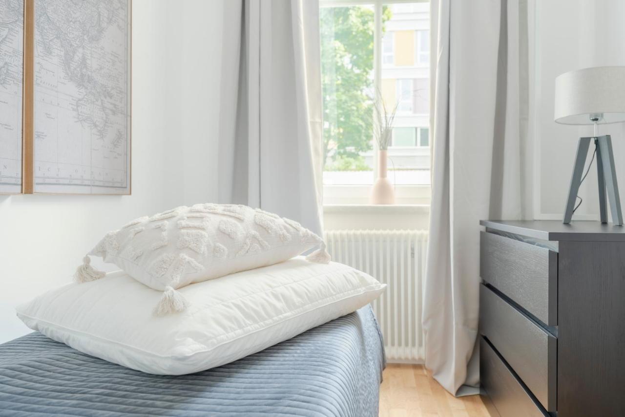 City Lounge Appartement Am Hauptbahnhof Sankt Poelten Ngoại thất bức ảnh
